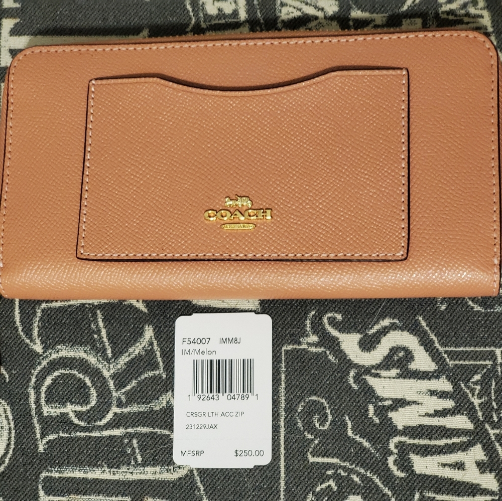 NWT Coach Wallet